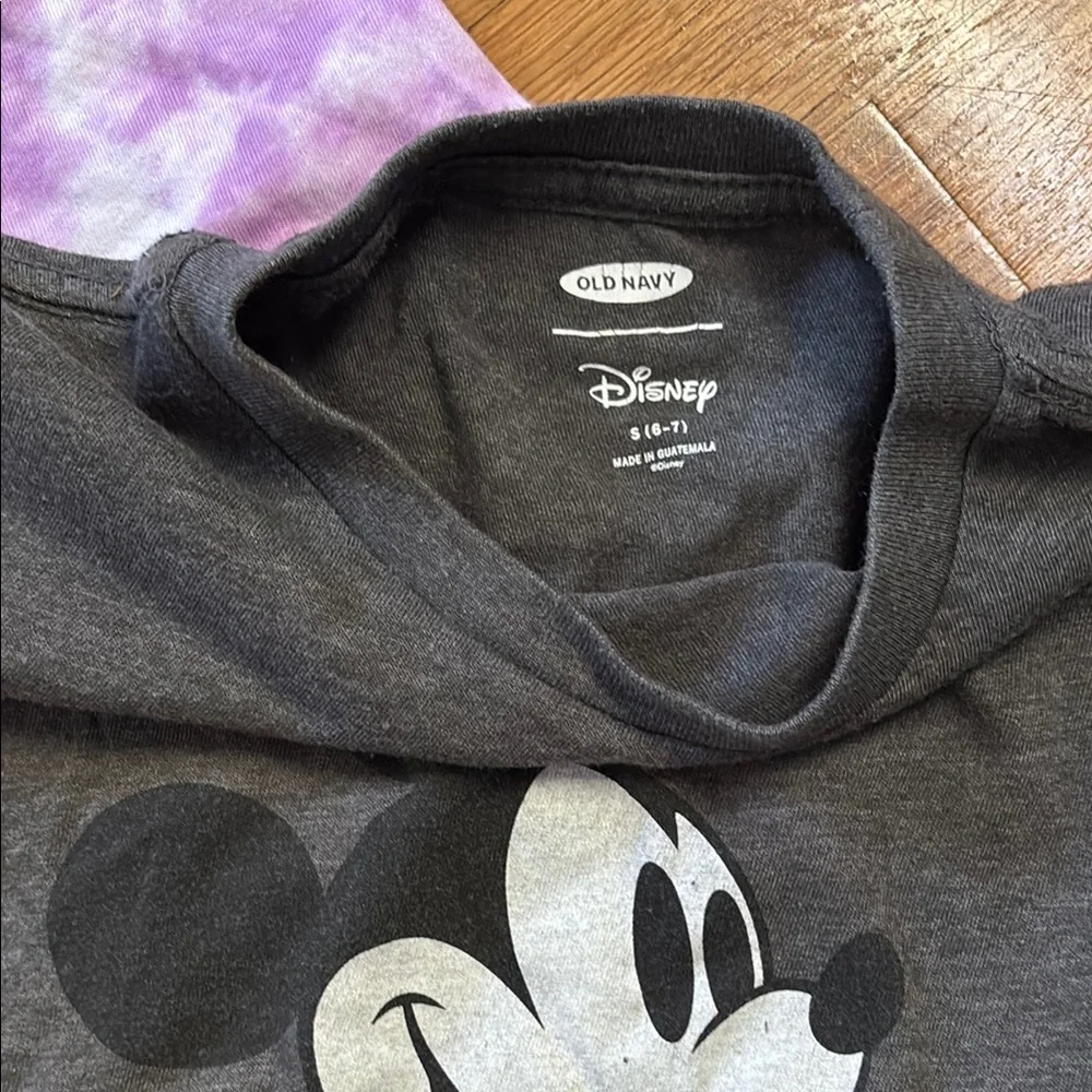 Disney trip bundle!! - Picture 5 of 6